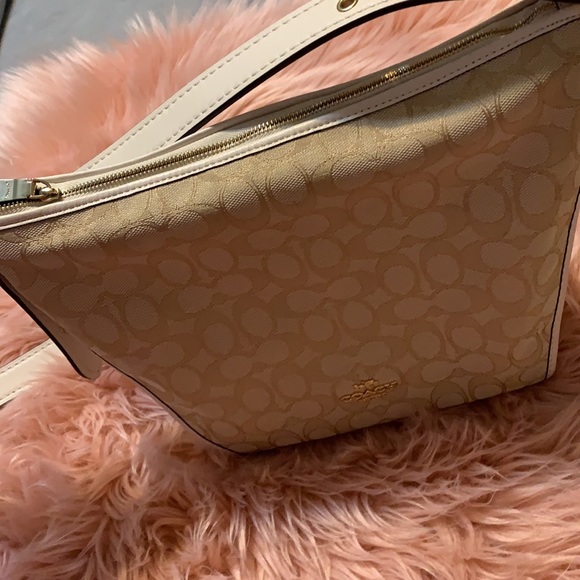 Tan COACH cross body purse EXCELLENT condition - Picture 3 of 6